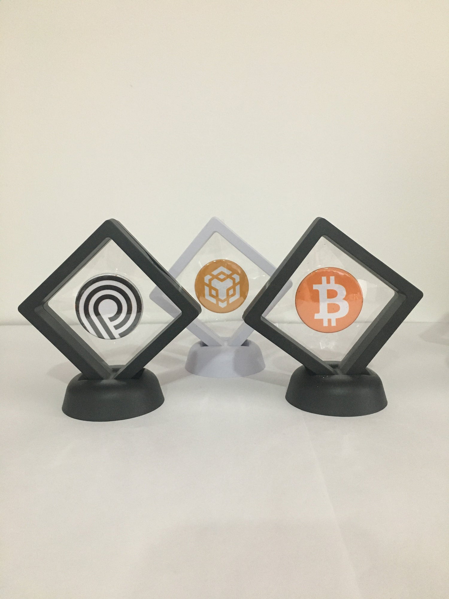 Display Cripto 3D -7x7  - Peça decorativa para Setup Cripto