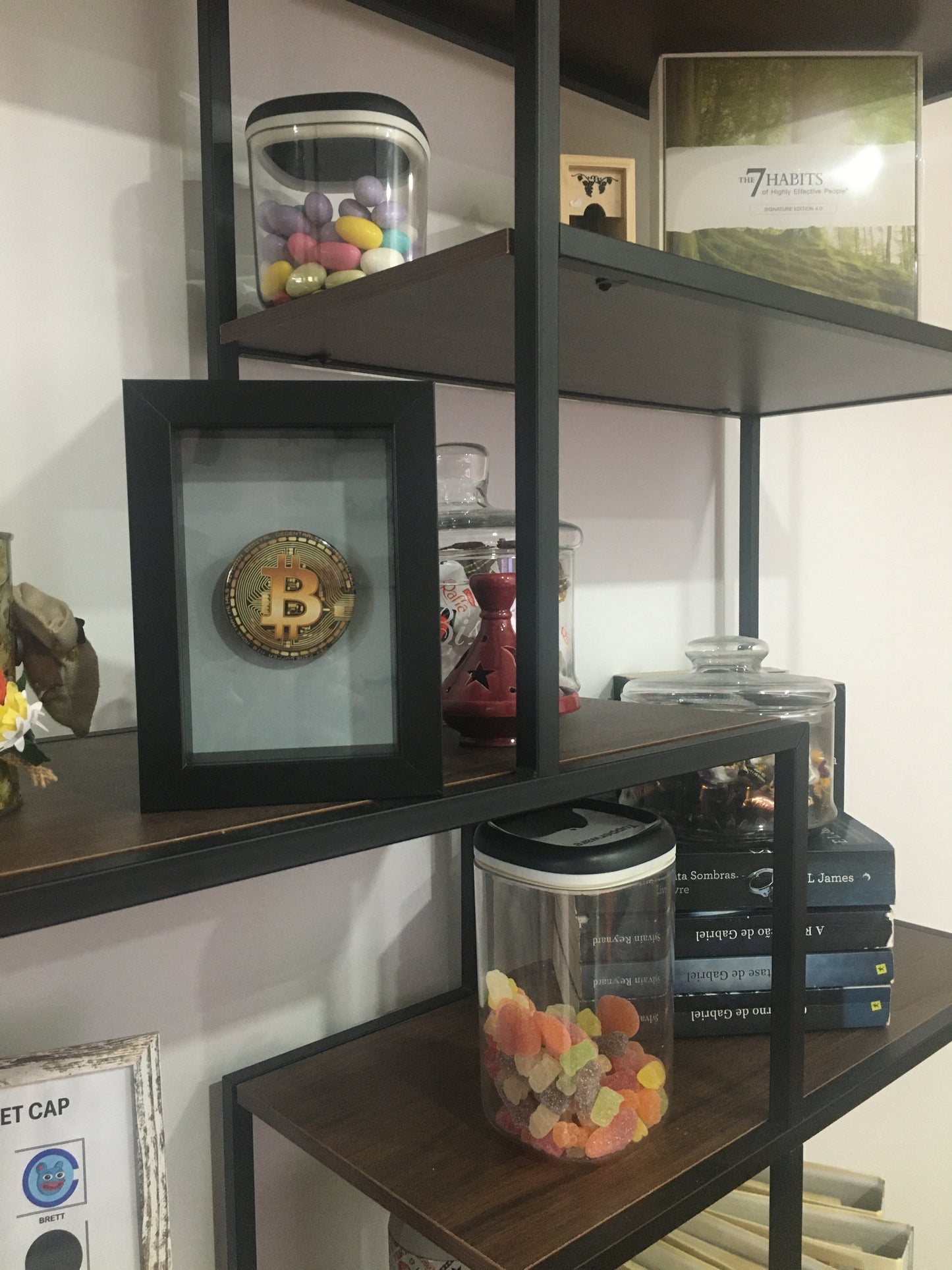 Quadro Bitcoin 3D com Moeda Física – Peça de Coleção Cripto