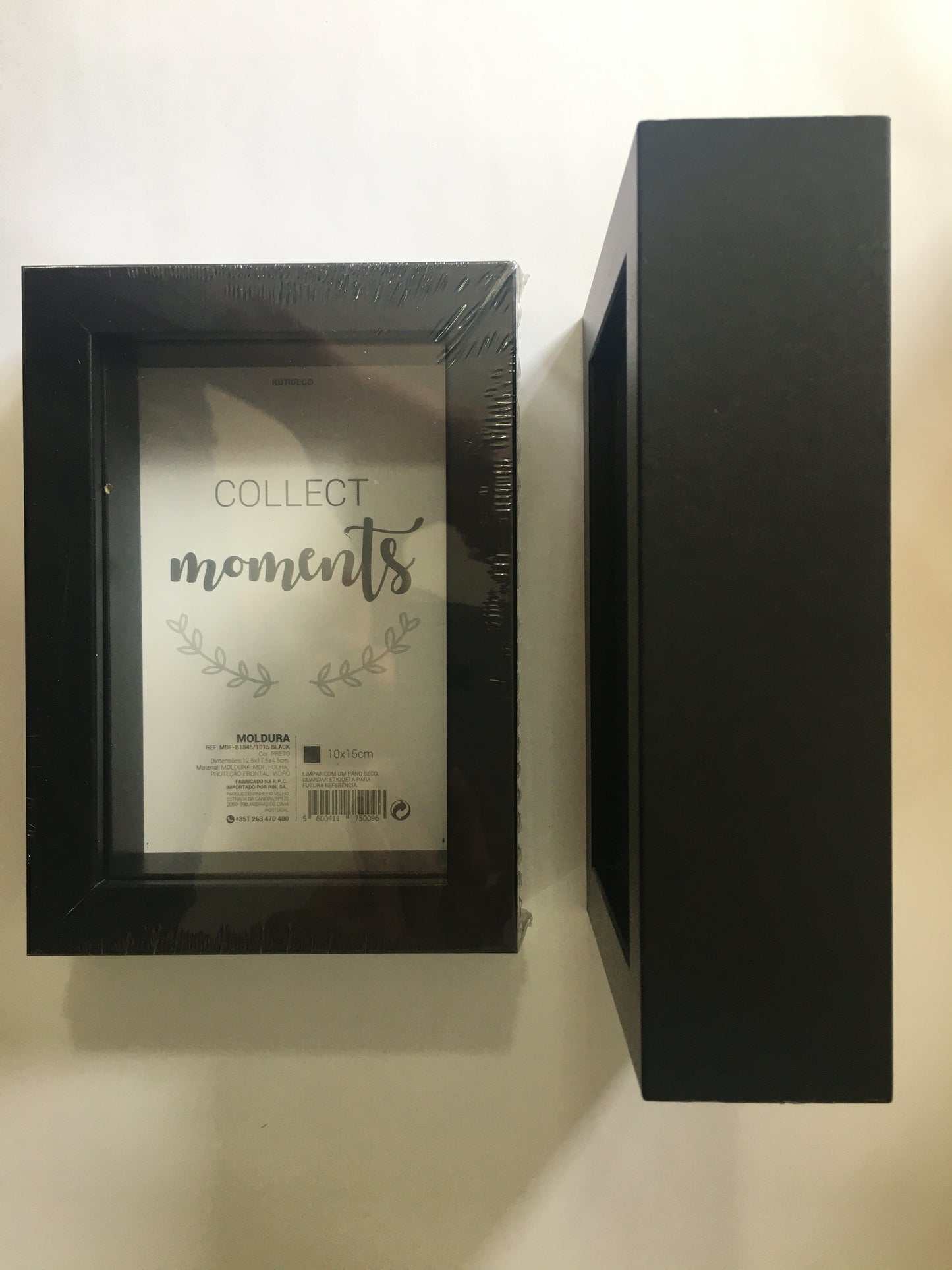 Quadro Shib 3D com Moeda Física – Peça de Coleção Cripto