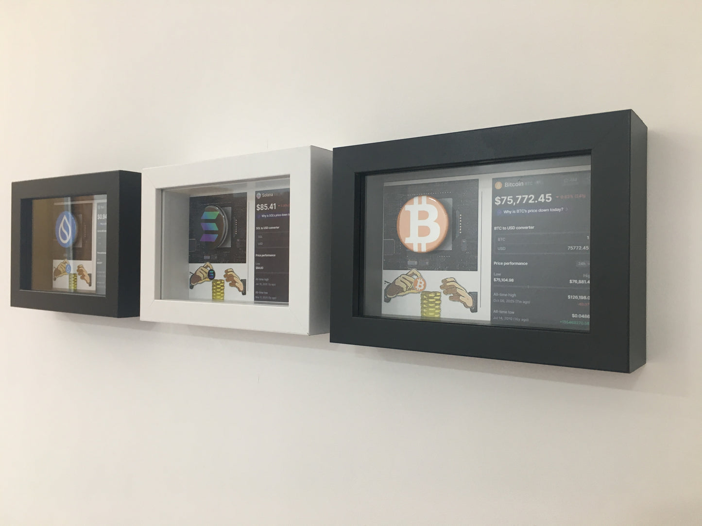 Quadro Bitcoin 3D com Moeda Física – Peça de Coleção Cripto
