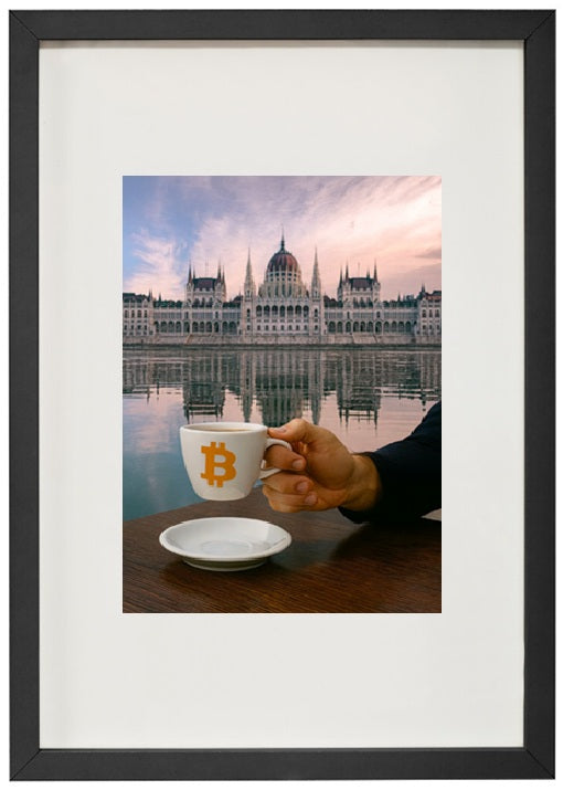 Moldura preta Hungria alusiva à criptomoeda bitcoin